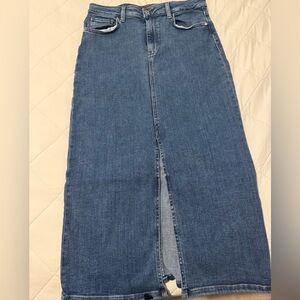 Guess Blue Denim Jeans with Red Logo Patch